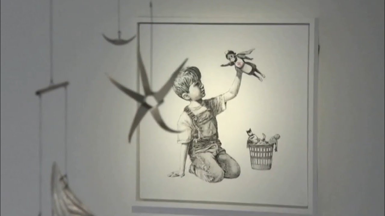 &lsquo;Grotesque&rsquo;: Museum curator dismisses white men&rsquo;s art