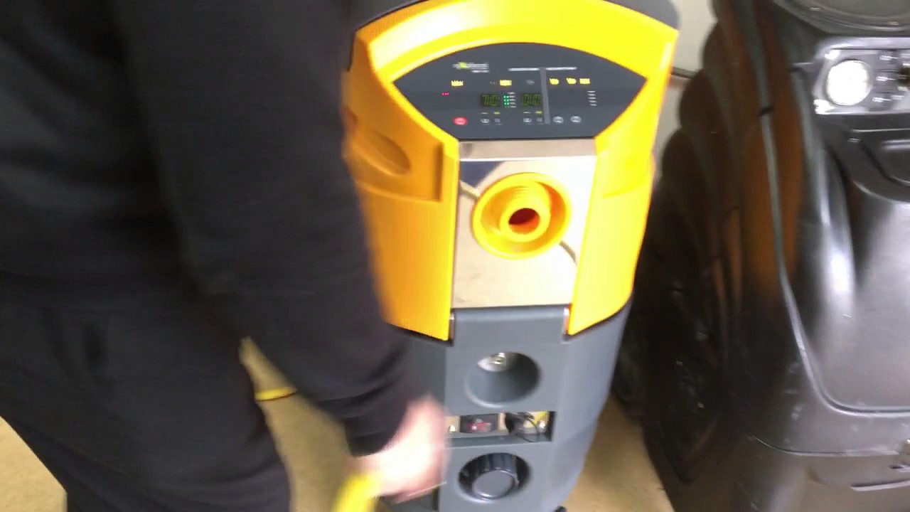 Low vs high pressure portable extraction machine