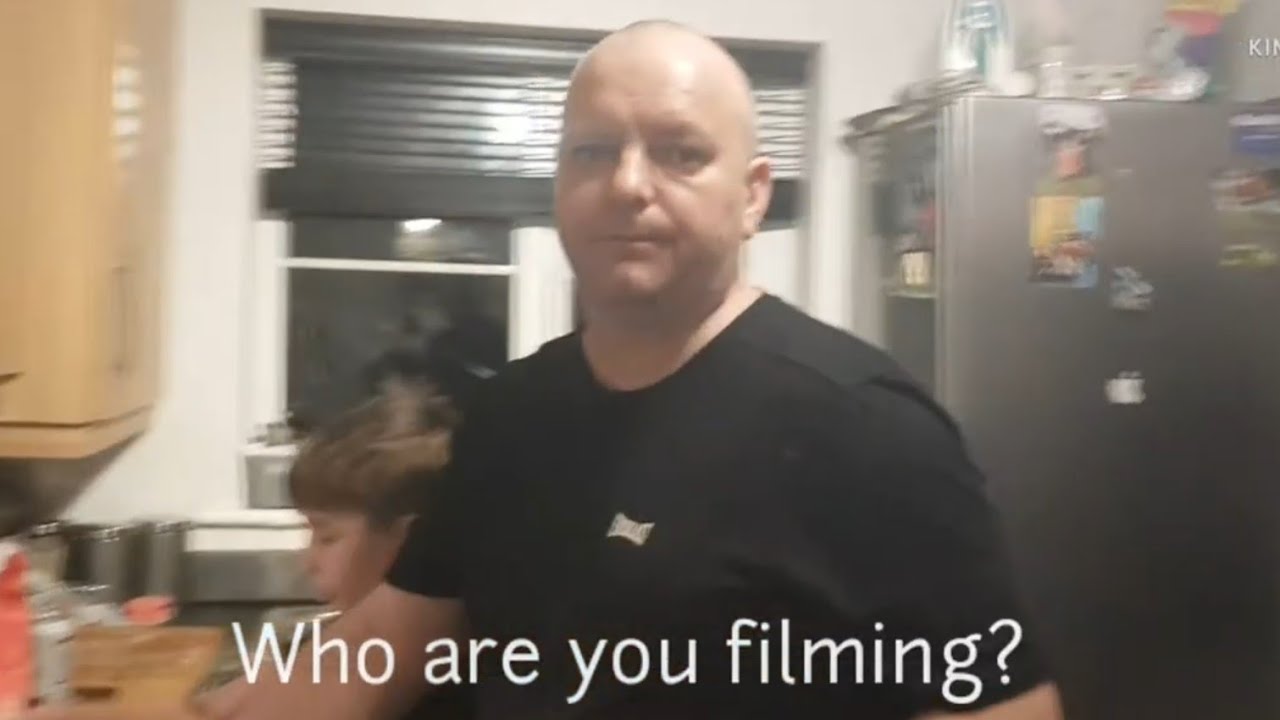 Annoying my dad whilst he cooks | Pizza Edition