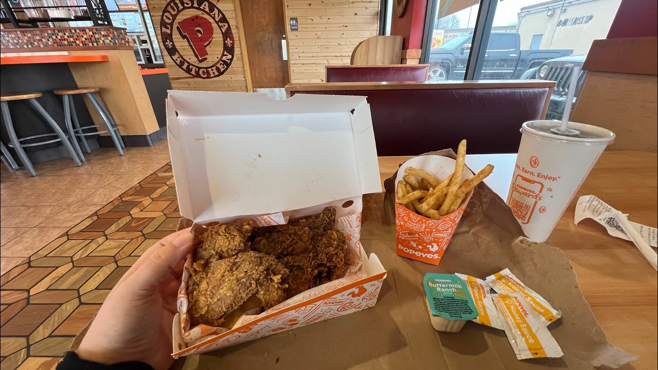 POPEYES POV 🌶️  SPICY SIGNATURE BONE IN CHICKEN