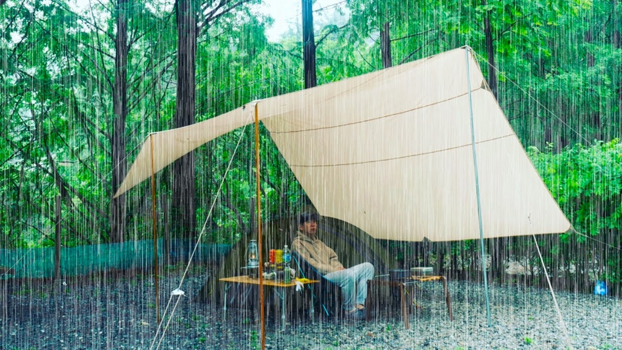 Раннее утро с сильным дождем. Но я расслаблен.  | camping in rain | heavy rain