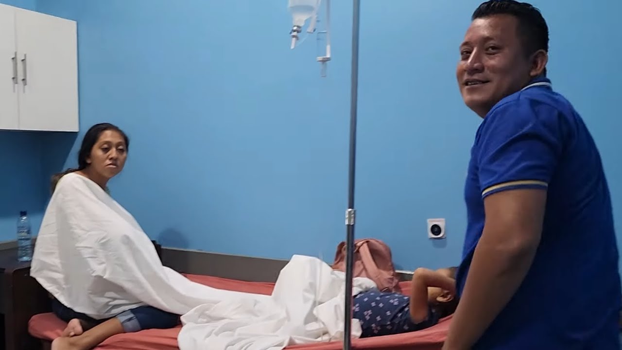 10:PM KEYLI se cubre Para que no la Graven Con MARVIN llegó a ver a su Hija😡
