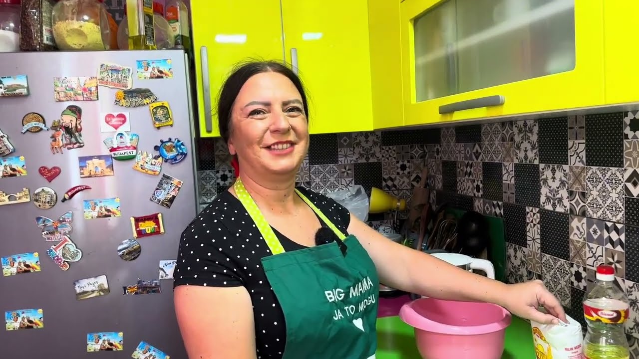 Seka pravi najbolju pitu🩷