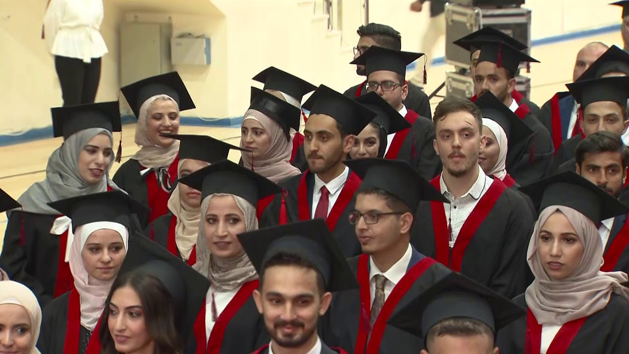 حفل تخريج الفوج الثامن من كلية الطب البشري - الجامعة الهاشمية