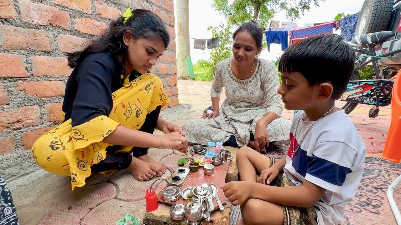 माऊलीने मावशीला चहा बनवून दिला 🫢