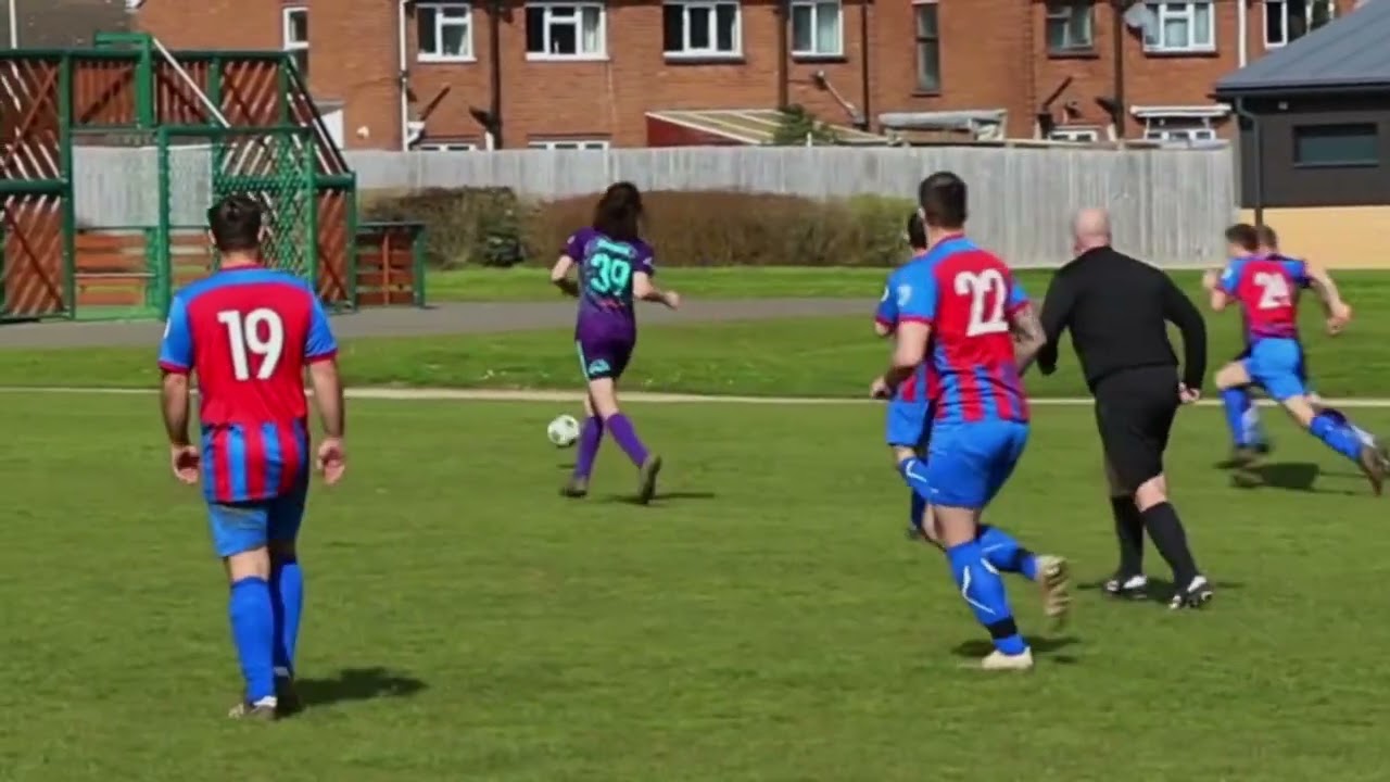 KARTEN, BELEIDIGUNGEN und TRAUMTORE - Kreisliga Highlights #kreisliga #kreisligafussball #fussball
