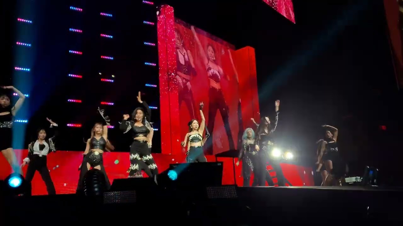 220216 TWICE 4th World Tour "III" Espresso, ICON, and Cry For Me in Los Angeles