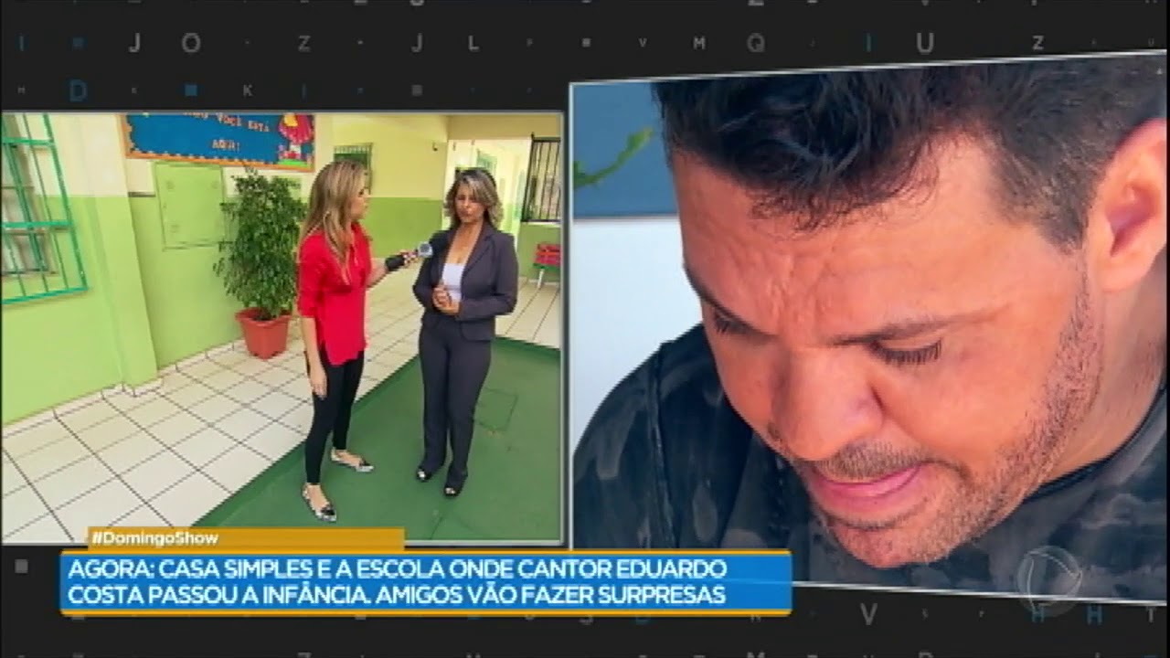 Eduardo Costa se emociona ao ouvir professora de infância