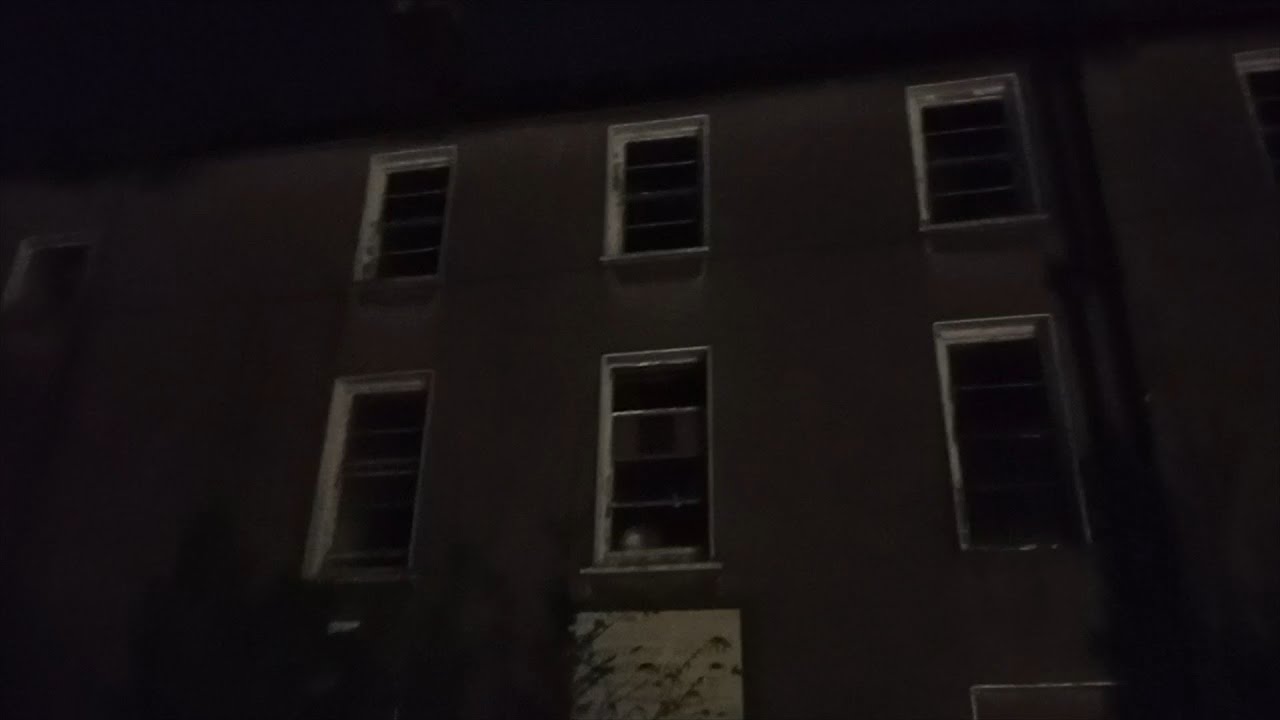 ABANDONED LUNATIC ASYLUM EXPLORE