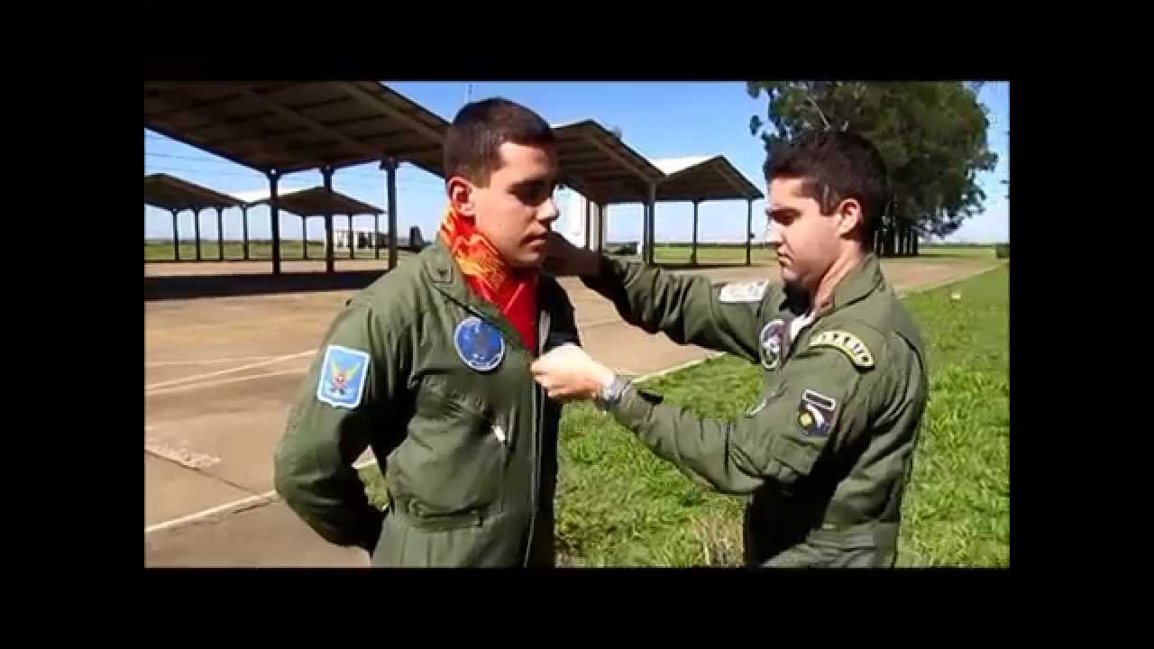 1º Voo Solo do Cadete Lacerda   04/06/2014