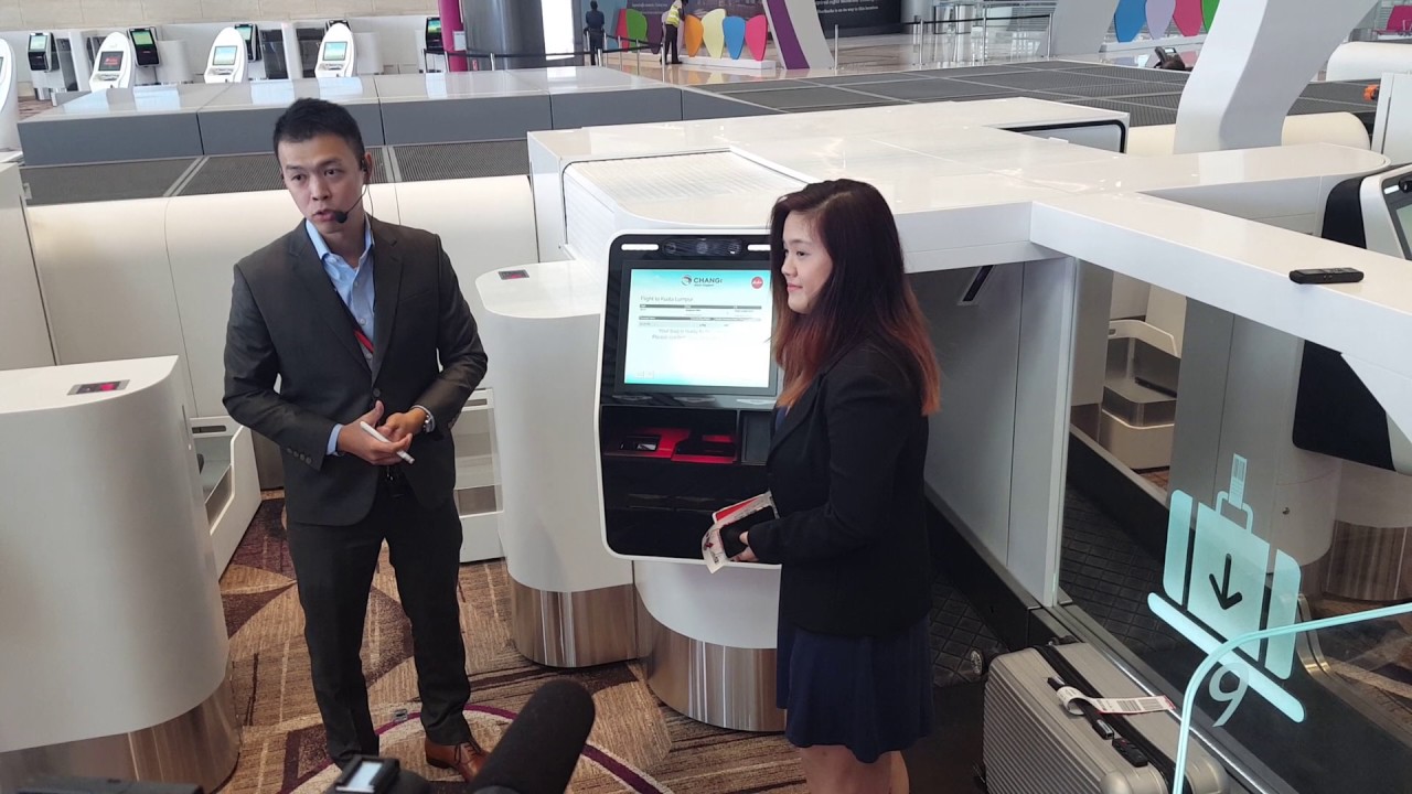 Changi Airport Terminal 4 Self Baggage Drop Demonstration