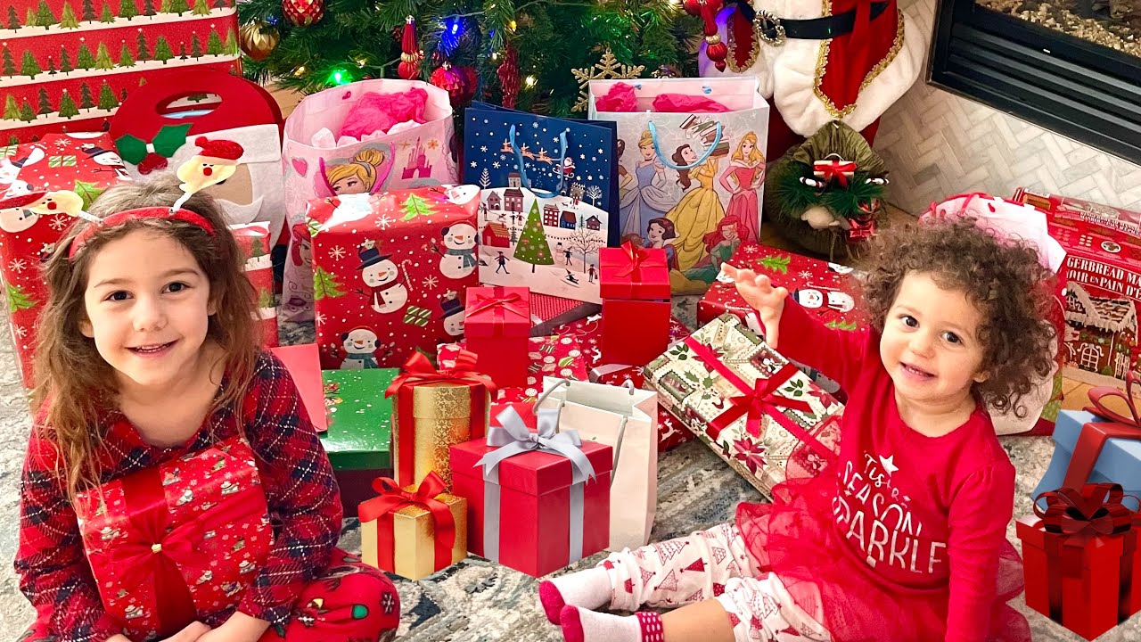 Christmas Morning Special Day Opening Presents | Vlog