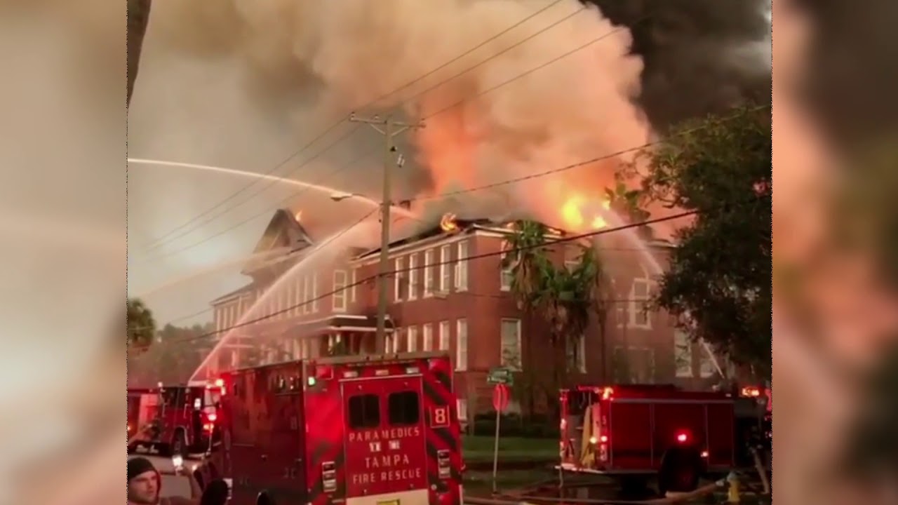 Fire destroys Tampa elementary school