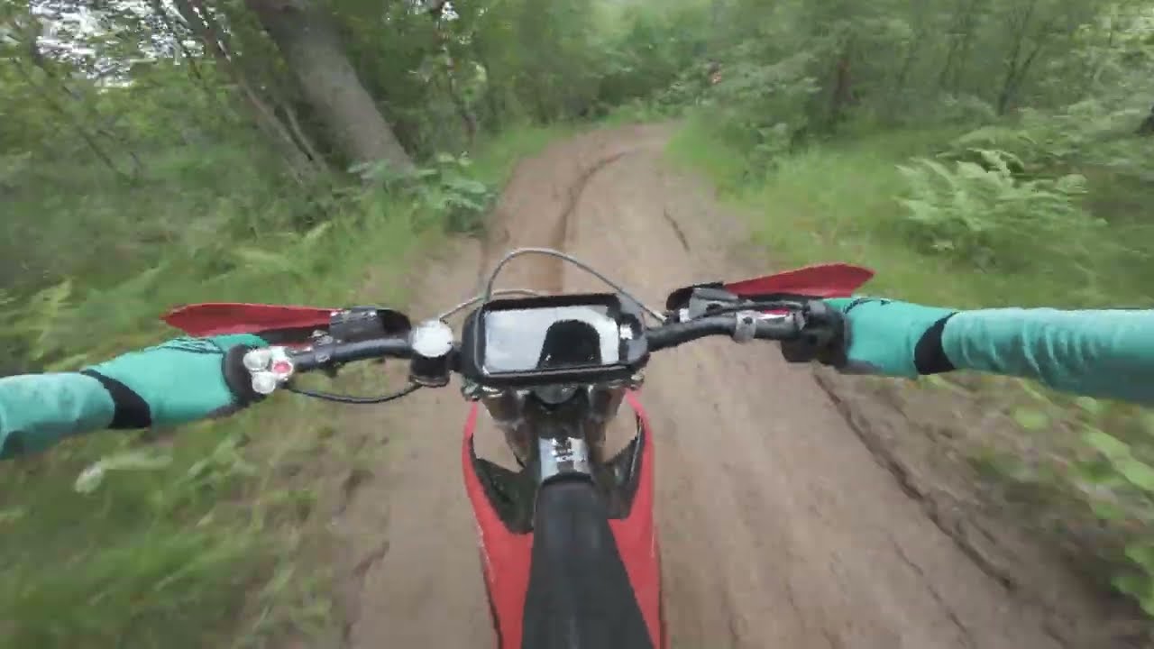 Enduro - Ulricehamns Motorklubb - Stark Varg