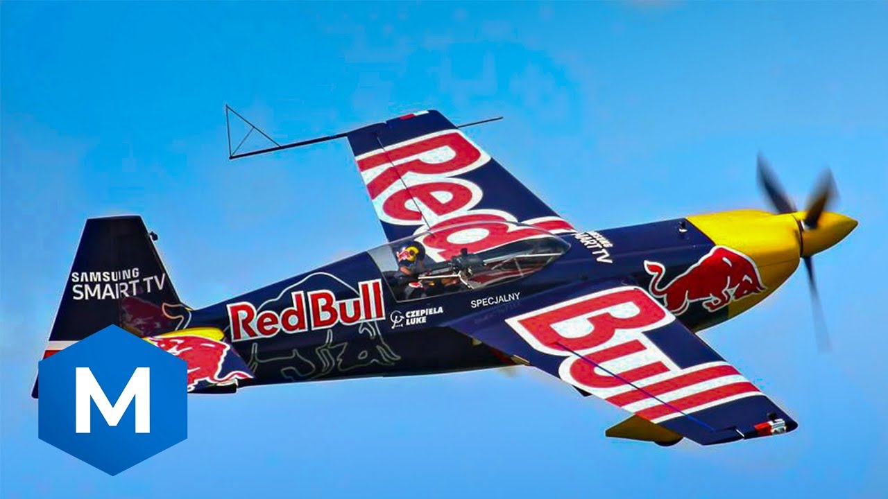 Edge 540T aerobatics and display with BO105