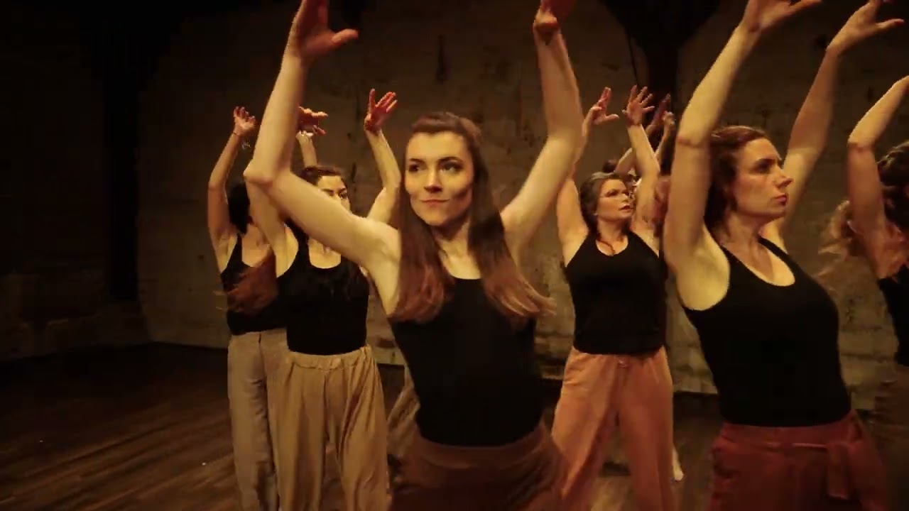 Je suis femme, je suis Racine... Projet Danse Création