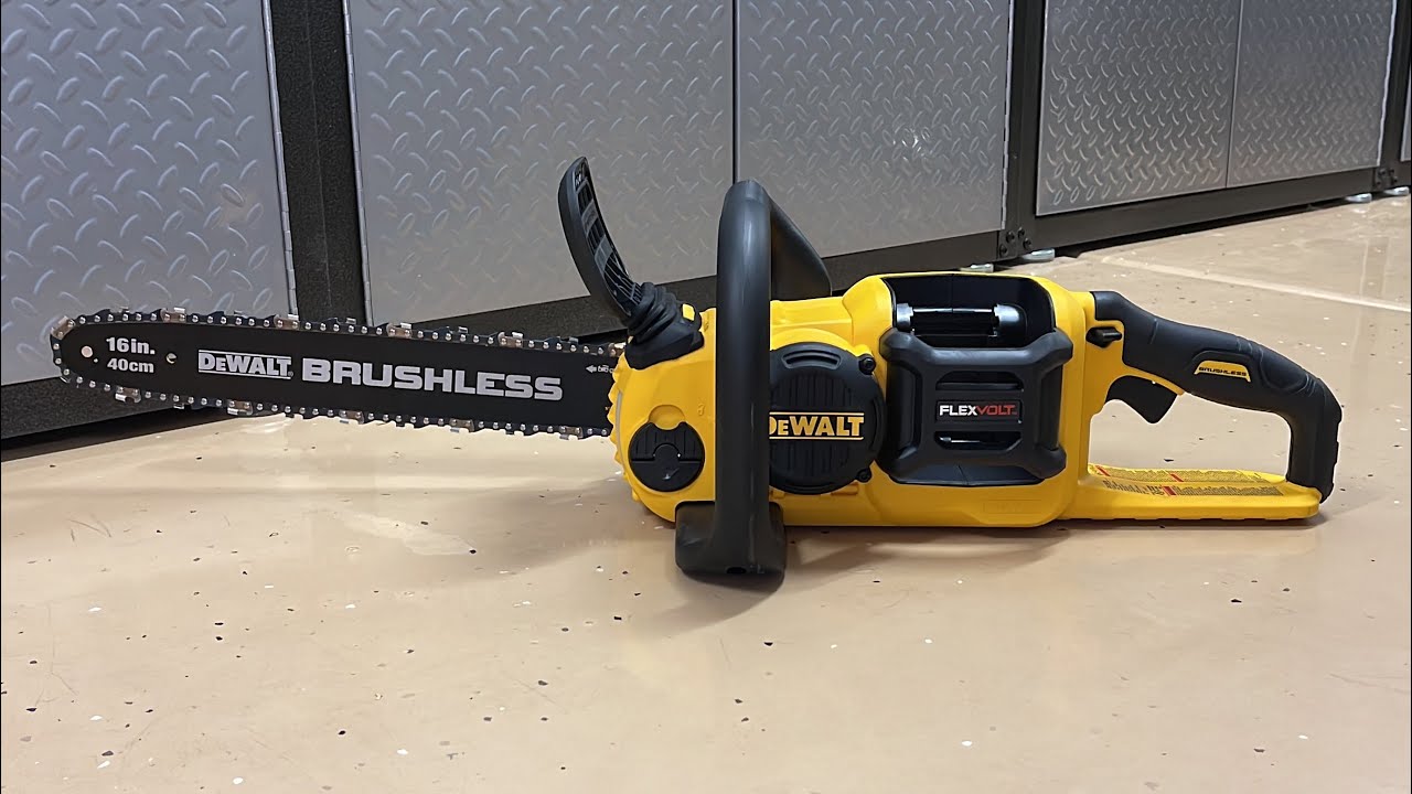 Обзор аккумуляторной цепной пилы DeWalt 60 В DCCS670 16 дюймов, снятие и установка цепи