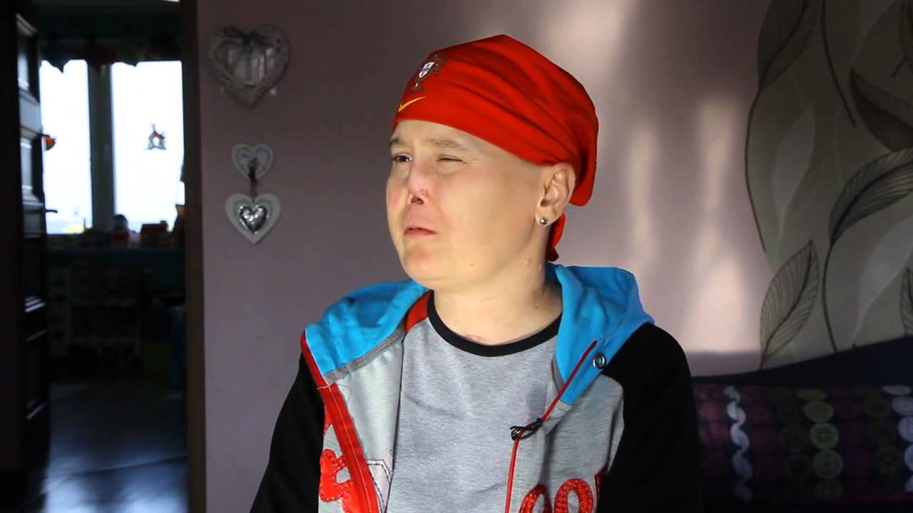 Aneta Zatwarnicka - straciła ręce i nogi przez toczeń