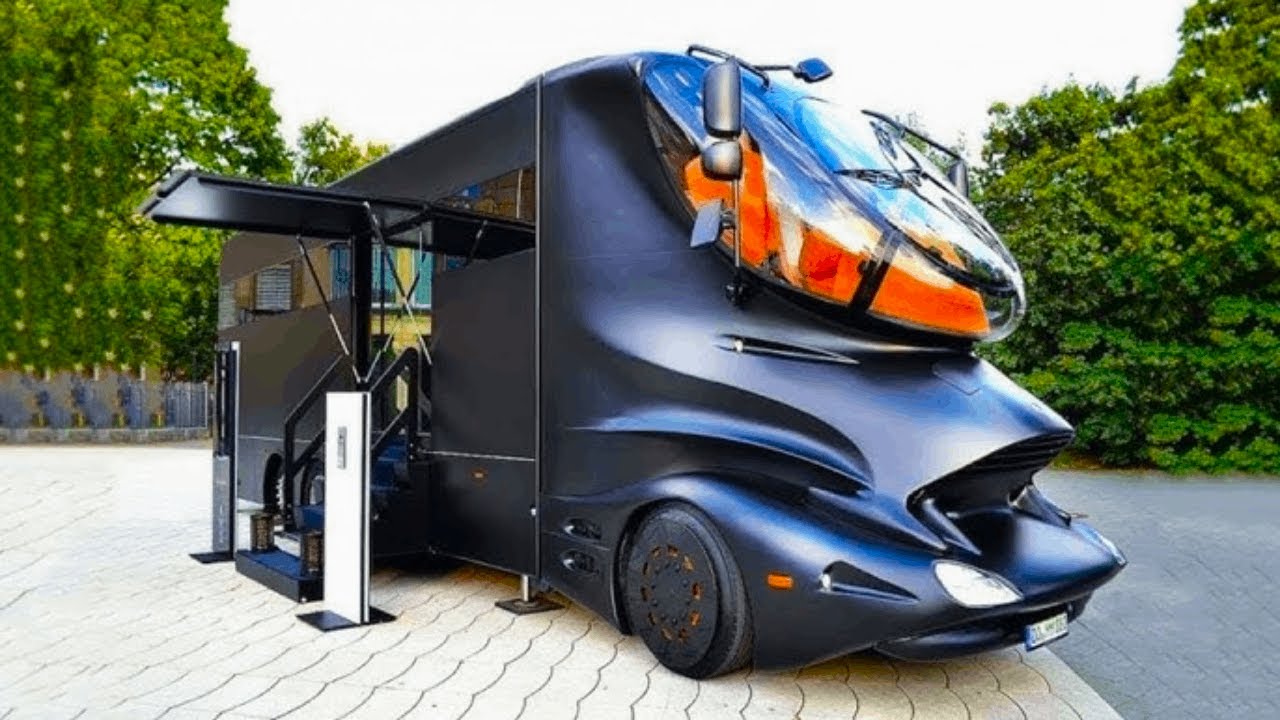 5 Mind Blowing Luxury RVs
