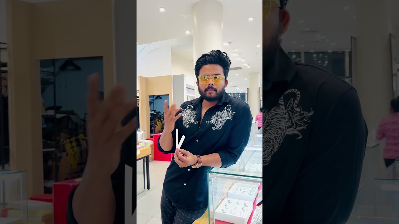 I Tested *COSTLY PERFUMES* In A Shopping Mall 😳 #shorts