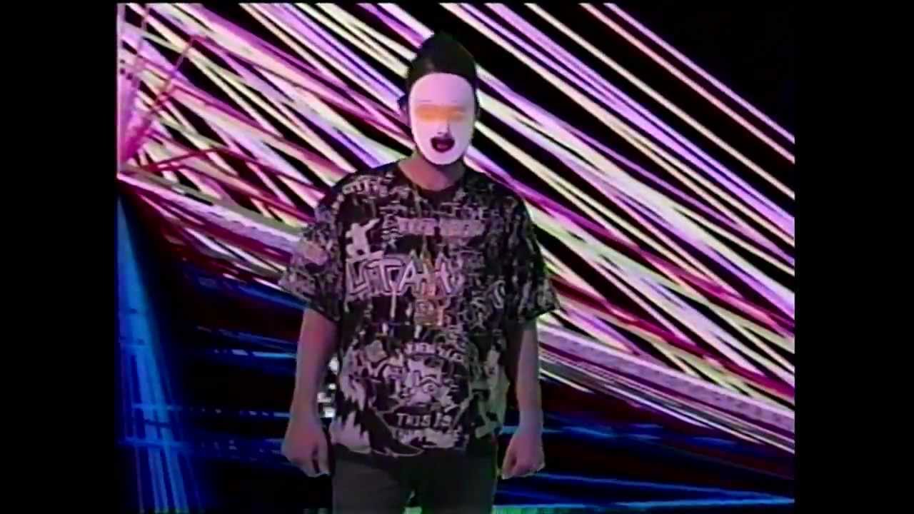 Crookers ft Style of Eye & Carli - That Laughing Track (Official Video)
