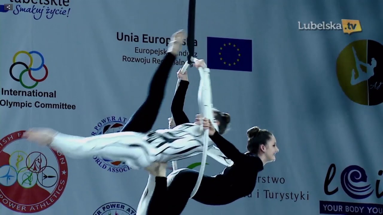 Anna Czarniecka/Marta Jasińska World Champions Aerial Hoop Doubles