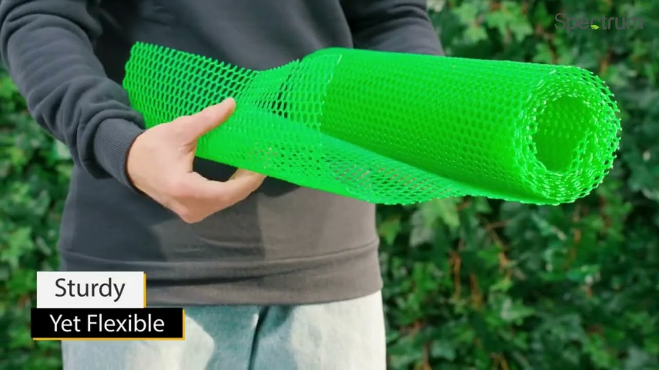 Spectrum PVC Green Hexagon Fencing Net