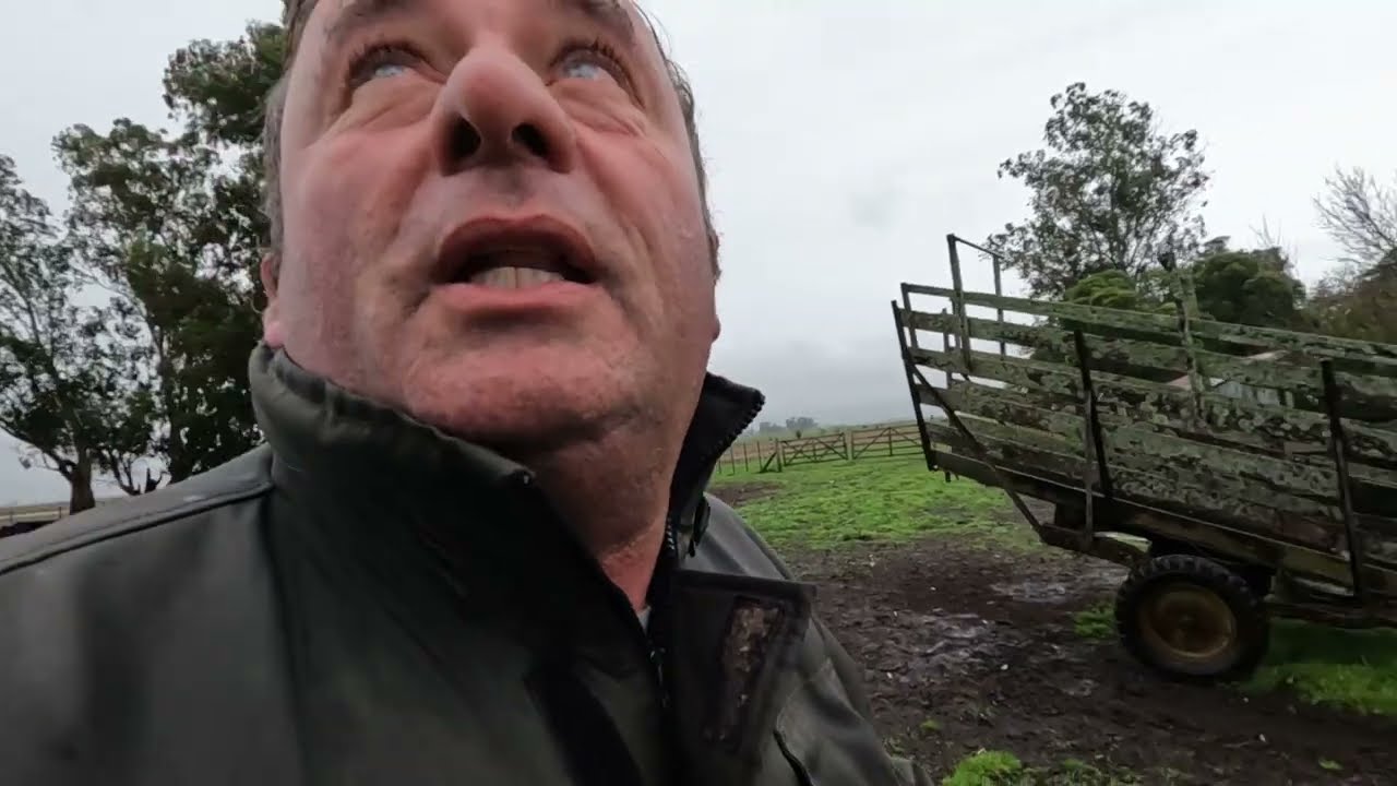 MUCHA AGUA Y MUCHO BARRO EN EL CAMPO - Vida Campestre