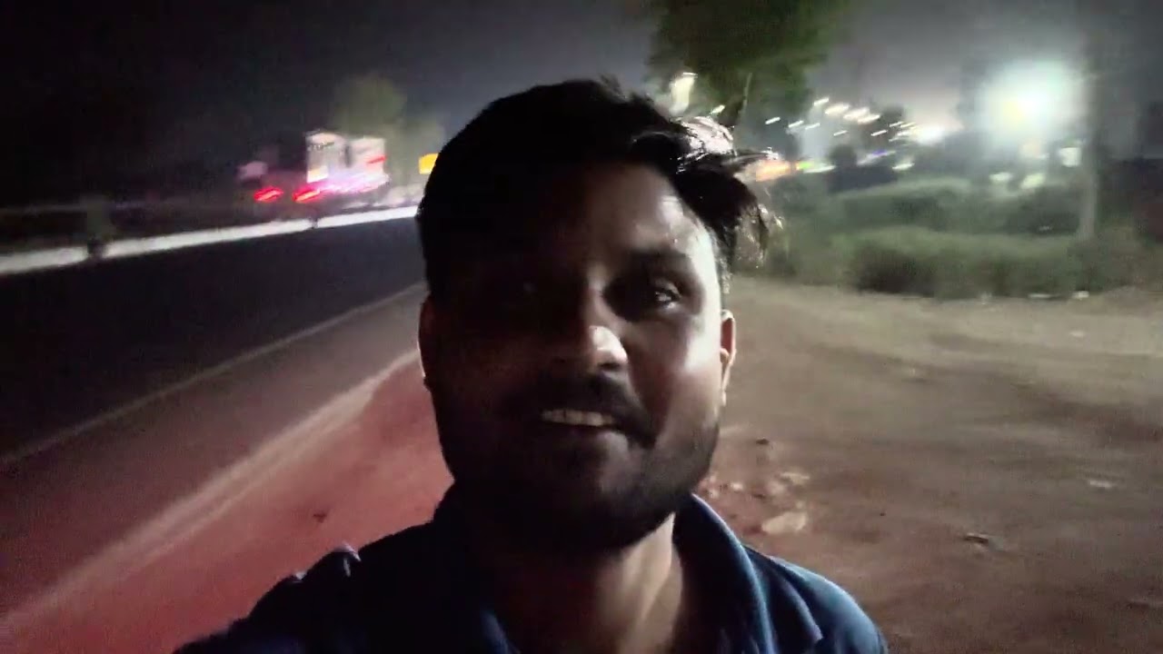Bhiwandi to Ujjain to Kubreswar dham Sihor ❤️🙇🙇🙇🙏 #pujya_pandit_pradeep_ji_mishra #mahakal #bhole 