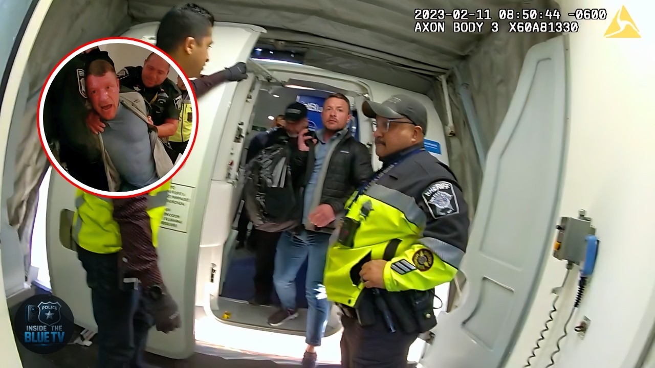 Пассажир JetBlue потерял контроль над собой в середине полета, и ситуация ухудшилась.