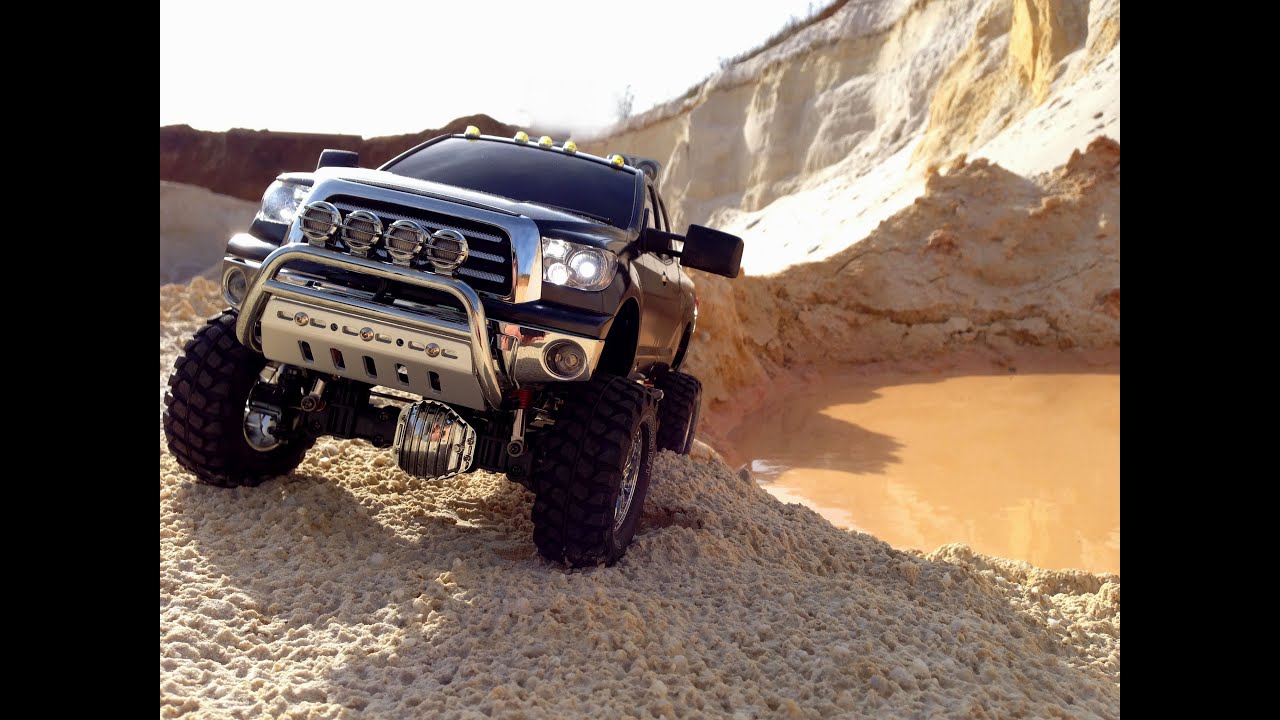 Tamiya High-Lift Toyota Tundra - 1st testdrive