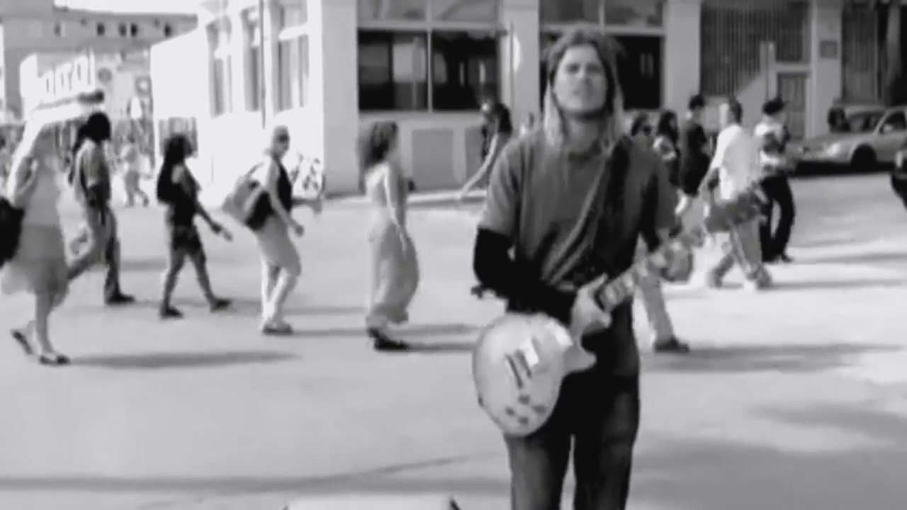 Puddle Of Mudd - Radiate (Fan Video)