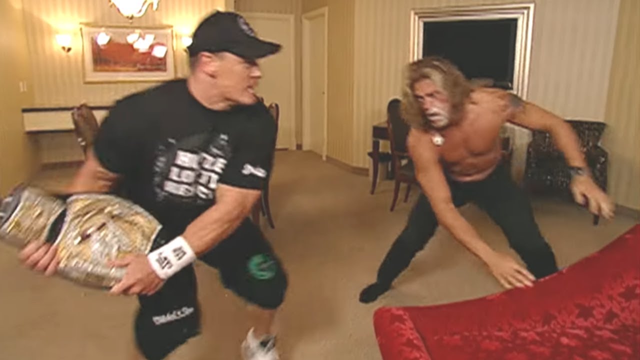 Джон Сина нападает на Эджа в его гостиничном номере: Raw, 10 июля 2006 г.