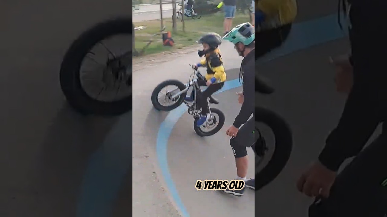 Orion-K&reg; - 4 years old on bike @ Izola/Livade Pumptrack - 2024/09      #cycling #bikejump #mtb #bmx