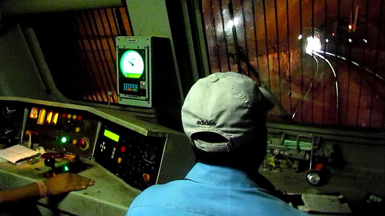 Cab Ride - Exploring ghats on board WAP7 Locomotive!