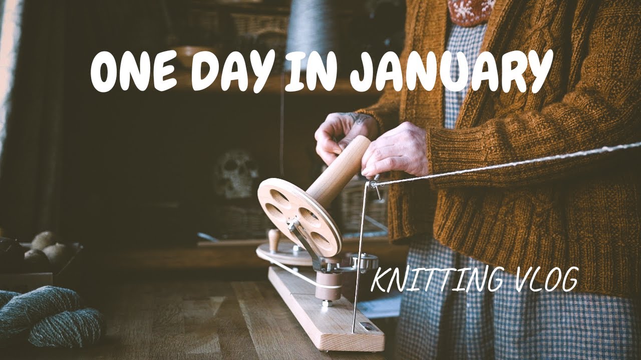 One day in January: knitting, morning chores and working on a new pattern