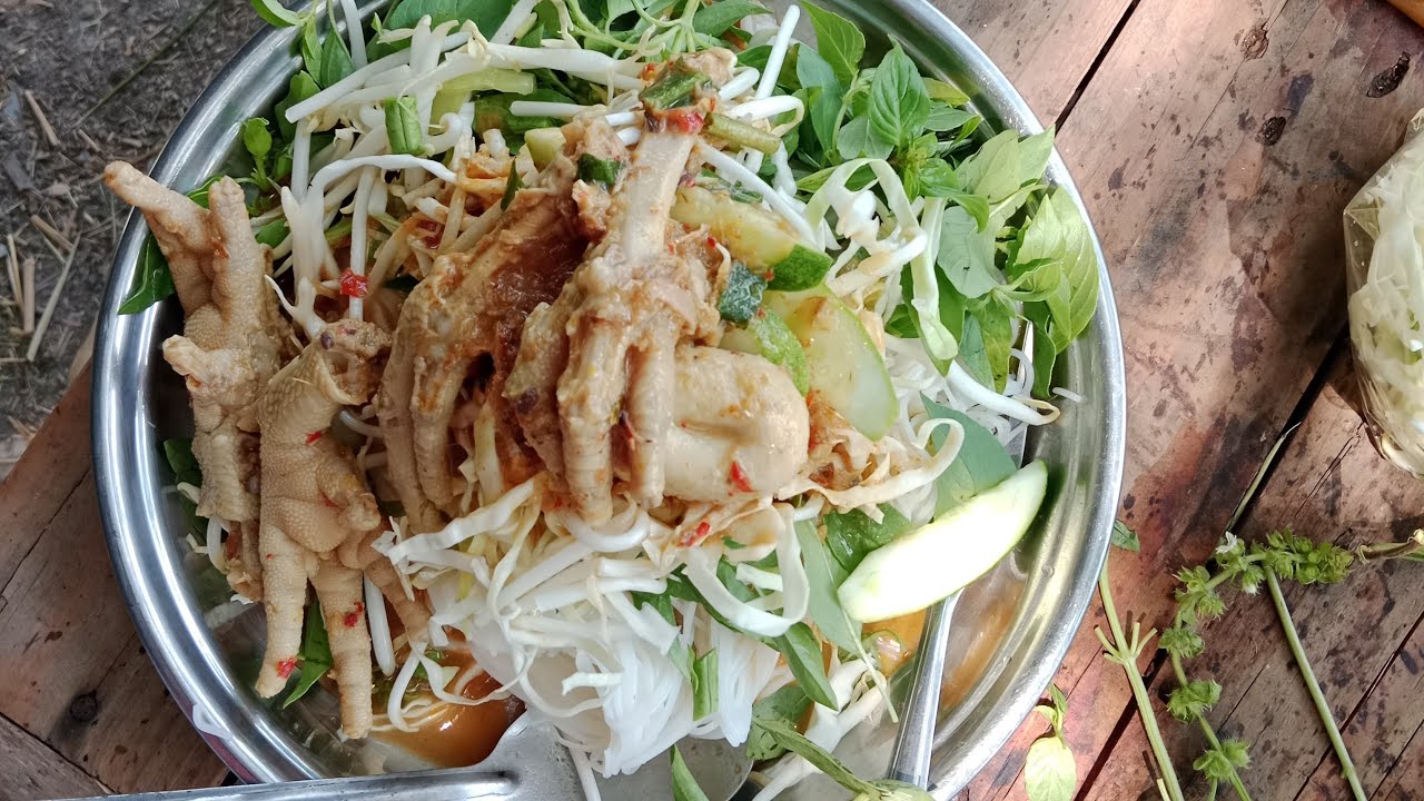 แม่น้องปุ้มปุ้ม Channel ขนมจีนน้ำยากะทิเช่นเดิมจ้า