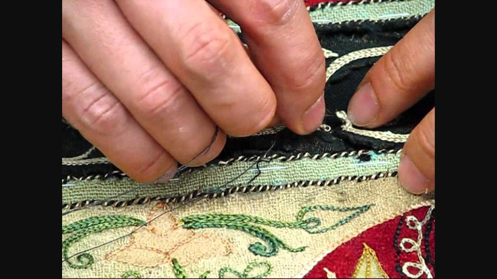 RESTORATION ANTIQUE TEXTILES gb-rugs.com.wmv