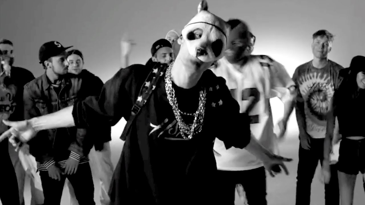 CRO - Meine Gang (Bang Bang) (feat. Danju) (Official Version)