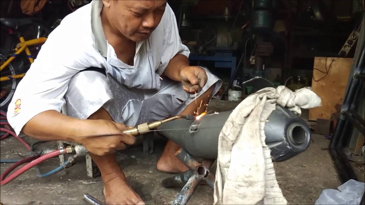 Bobok knalpot verza experiment