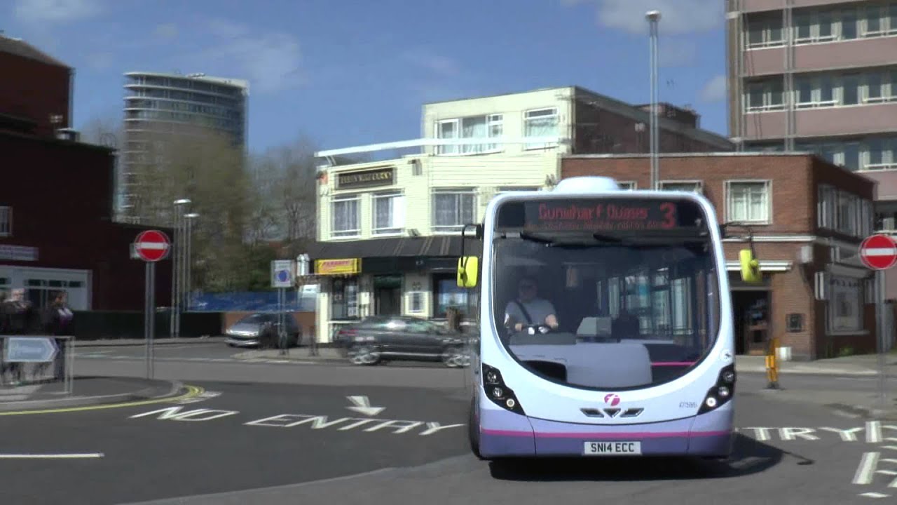 BUSES IN PORTSMOUTH JUNE 2015