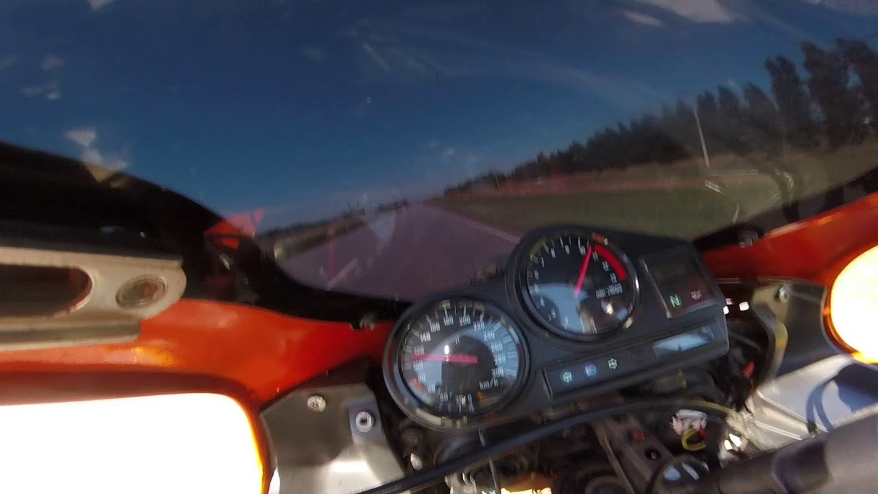 CBR 919 Vs FZ1000