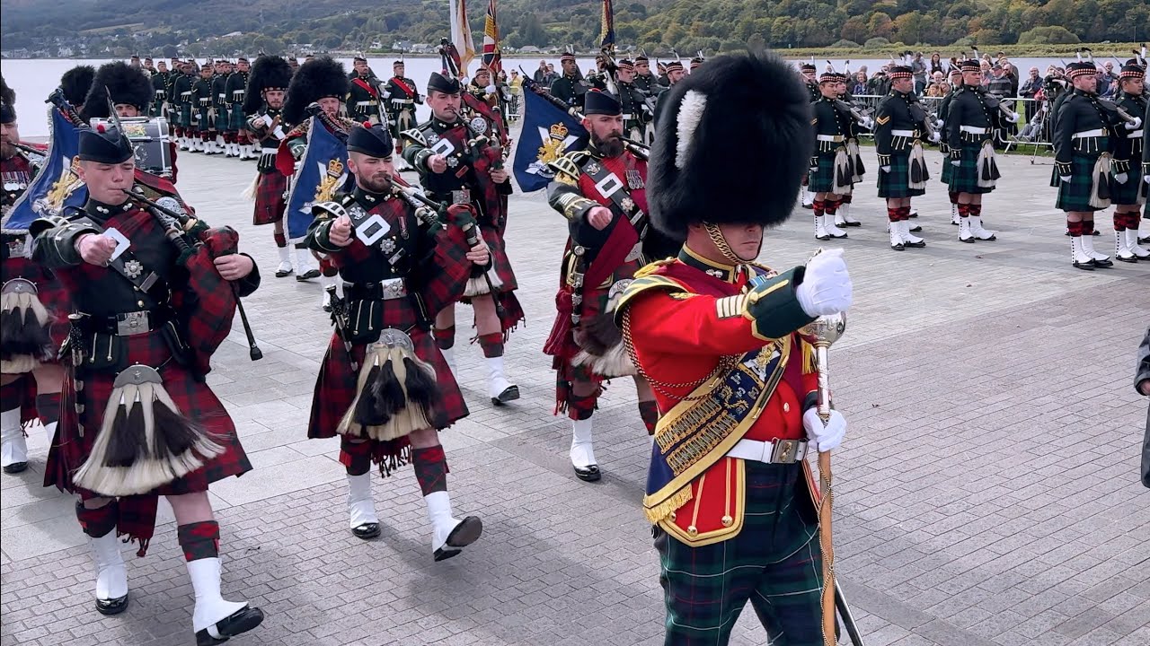 Royal Highland Fusiliers 2 SCOTS march through Lochgilphead to exercise Freedom of Argyll and Bute