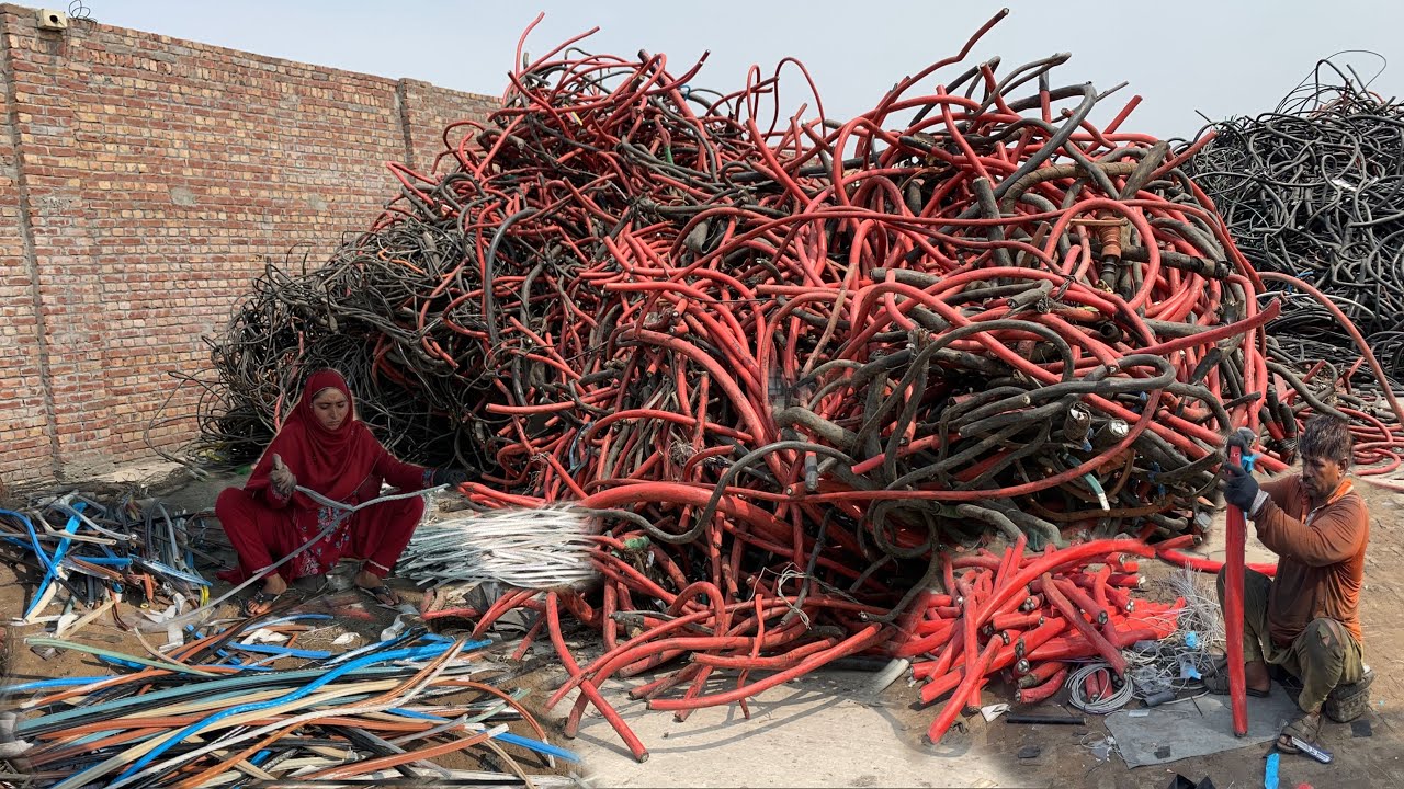 Amazing Process of Aluminum wire Recycling and Making New Electric wire |Mass wire Recycling Process