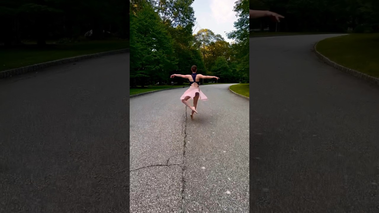 My hands went NUMB😅#ballet #dancer #trend #shorts #piqu&eacute; #turns #outside #summer
