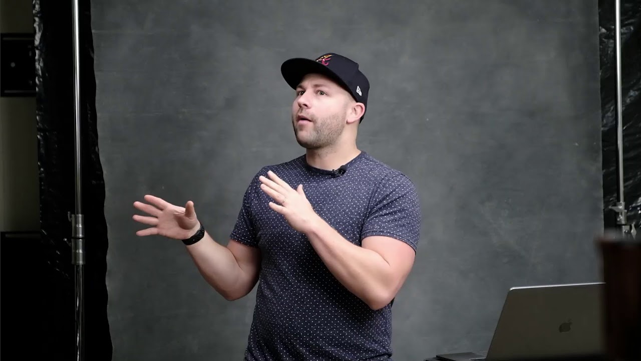 Profoto Live - One light portraits with soft light