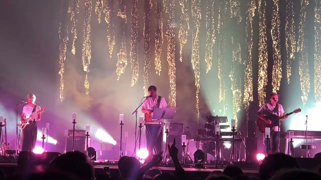 Grizzly Bear: While You Wait for the Others (Live @ The Shrine, November 12, 2025)