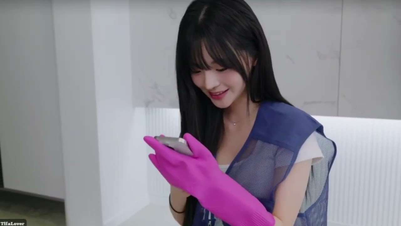 Falling in love all over again (5 Hearts Under 1 Roof S2)