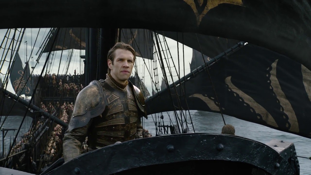 The Golden Company arrives, Cersei is disappointed for not having elephants - GOTS8E01