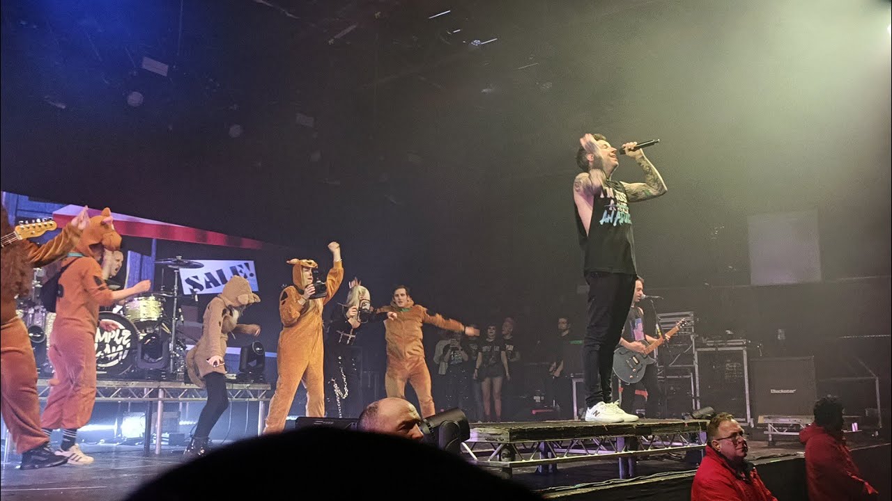 Simple Plan - What's New Scooby Doo (Manchester 2024)